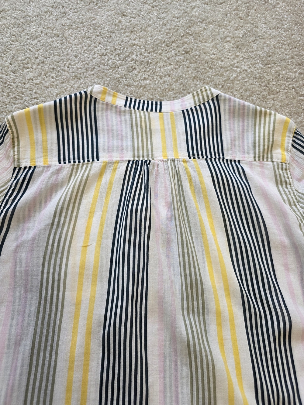 Carve Designs Ladies Dylan Gauze Shirt Relaxed Henley Blouse Size Small - Picture 10 of 13